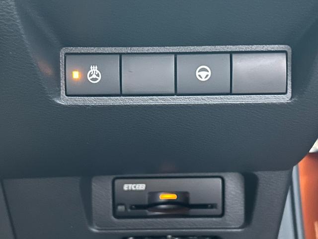 オーラ Ｇ　ＦＯＵＲ　レザーエディション　アップル１年保証付　ワンオーナー　禁煙車　ＢＯＳＥサウンド　純正９インチナビ　フルセグＴＶ　レザーシート　シートヒーター　ワイヤレス充電　アラウンドビュー　ＢＳＭ　全方位運転支援システム　ＥＴＣ（34枚目）
