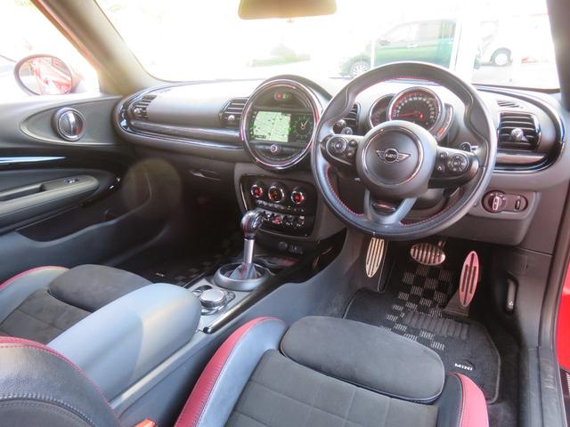 ＭＩＮＩ ジョンクーパーワークス　クラブマン　４ＷＤ　ＥＴＣ　バックカメラ　ナビ　クリアランスソナー　オートクルーズコントロール　衝突被害軽減システム　オートライト　アルミホイール　スマートキー　シートヒーター　ＬＥＤヘッドランプ（2枚目）