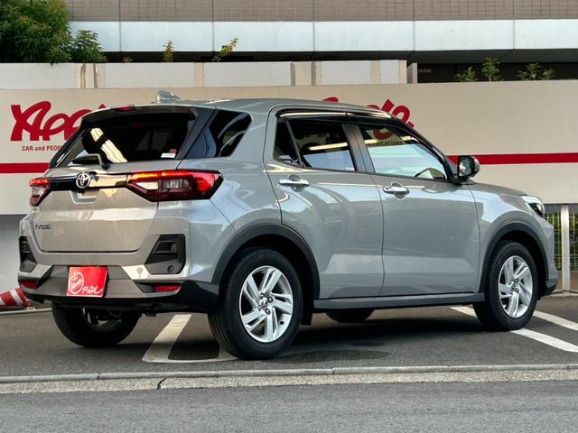 ライズ G アップル1年保証付 ワンオーナー 禁煙車 純正9インチナビ フルセグTV パノラミックビューモニター 前後ドラレコ スマートアシスト ディーラー記録簿 バイザー ETC ステアリングSW(3枚目)