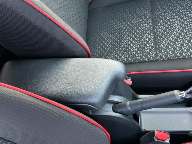 ライズ G アップル1年保証付 ワンオーナー 禁煙車 純正9インチナビ フルセグTV パノラミックビューモニター 前後ドラレコ スマートアシスト ディーラー記録簿 バイザー ETC ステアリングSW(18枚目)