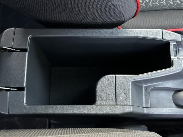 ライズ G アップル1年保証付 ワンオーナー 禁煙車 純正9インチナビ フルセグTV パノラミックビューモニター 前後ドラレコ スマートアシスト ディーラー記録簿 バイザー ETC ステアリングSW(19枚目)