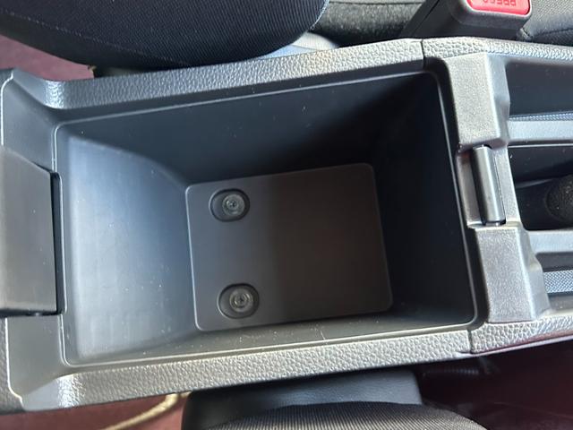 WR-V X メーカー保証継承 禁煙車 ナビ装着用スペシャルパッケージ バックモニター LEDヘッド ホンダセンシング スマートキー×2 フロアマット 車検R7年10月まで(21枚目)