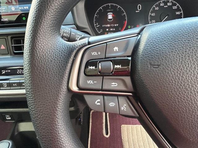 WR-V X メーカー保証継承 禁煙車 ナビ装着用スペシャルパッケージ バックモニター LEDヘッド ホンダセンシング スマートキー×2 フロアマット 車検R7年10月まで(23枚目)