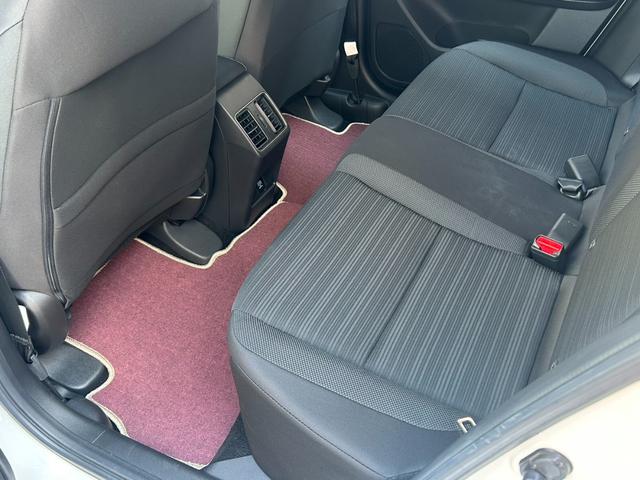 WR-V X メーカー保証継承 禁煙車 ナビ装着用スペシャルパッケージ バックモニター LEDヘッド ホンダセンシング スマートキー×2 フロアマット 車検R7年10月まで(39枚目)
