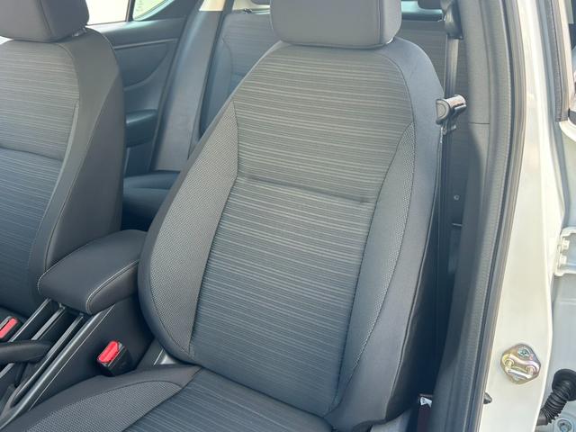 WR-V X メーカー保証継承 禁煙車 ナビ装着用スペシャルパッケージ バックモニター LEDヘッド ホンダセンシング スマートキー×2 フロアマット 車検R7年10月まで(44枚目)