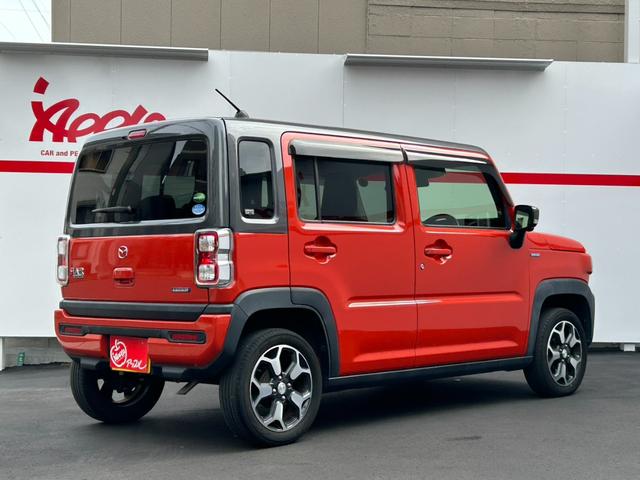 フレアクロスオーバー ハイブリッドＸＳ　アップル１年保証付　ワンオーナー　禁煙車　純正８インチナビ　フルセエグＴＶ　ＵＳＢソケット　ＬＥＤヘッドライト　ＬＥＤフォグ　全方位カメラ　ＥＴＣ　２トーンカラー　セーフティーパッケージ（4枚目）