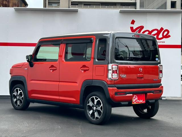 フレアクロスオーバー ハイブリッドＸＳ　アップル１年保証付　ワンオーナー　禁煙車　純正８インチナビ　フルセエグＴＶ　ＵＳＢソケット　ＬＥＤヘッドライト　ＬＥＤフォグ　全方位カメラ　ＥＴＣ　２トーンカラー　セーフティーパッケージ（6枚目）