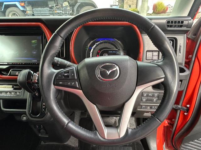 フレアクロスオーバー ハイブリッドＸＳ　アップル１年保証付　ワンオーナー　禁煙車　純正８インチナビ　フルセエグＴＶ　ＵＳＢソケット　ＬＥＤヘッドライト　ＬＥＤフォグ　全方位カメラ　ＥＴＣ　２トーンカラー　セーフティーパッケージ（20枚目）