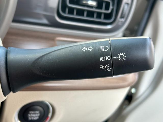 アルトラパンＬＣ Ｘ　アップル１年保証付　ワンオーナー　禁煙車　シートヒーター　純正８インチナビ　フルセグＴＶ　全方位カメラ　ＥＴＣ　ブラウンルーフ　ＬＥＤヘッドライト　スマートキー　車検Ｒ９年９月まで　ハーフレザー（23枚目）