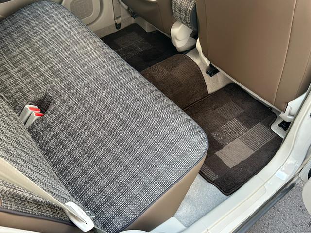 アルトラパンＬＣ Ｘ　アップル１年保証付　ワンオーナー　禁煙車　シートヒーター　純正８インチナビ　フルセグＴＶ　全方位カメラ　ＥＴＣ　ブラウンルーフ　ＬＥＤヘッドライト　スマートキー　車検Ｒ９年９月まで　ハーフレザー（28枚目）