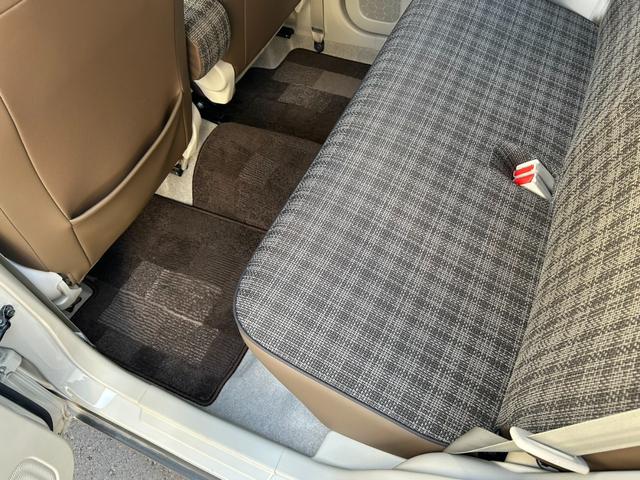 アルトラパンＬＣ Ｘ　アップル１年保証付　ワンオーナー　禁煙車　シートヒーター　純正８インチナビ　フルセグＴＶ　全方位カメラ　ＥＴＣ　ブラウンルーフ　ＬＥＤヘッドライト　スマートキー　車検Ｒ９年９月まで　ハーフレザー（35枚目）