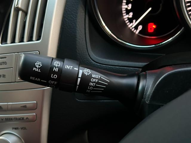 ハリアー ２４０Ｇ　Ｌパッケージ　ワンオーナー　禁煙車　ＨＩＤヘッドライト　メーカーナビ　バックモニター　ブラックレザーシート　ＥＴＣ　前席パワーシート　シートヒーター　コーナーセンサー　木目パネル　ドラレコ　ステアリングＳＷ（26枚目）