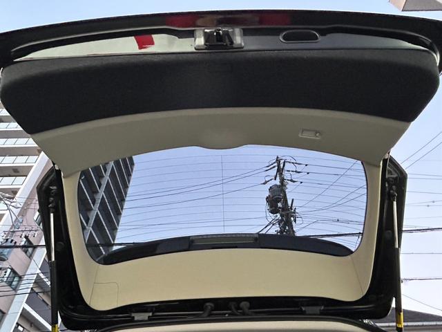 ハリアー ２４０Ｇ　Ｌパッケージ　ワンオーナー　禁煙車　ＨＩＤヘッドライト　メーカーナビ　バックモニター　ブラックレザーシート　ＥＴＣ　前席パワーシート　シートヒーター　コーナーセンサー　木目パネル　ドラレコ　ステアリングＳＷ（36枚目）