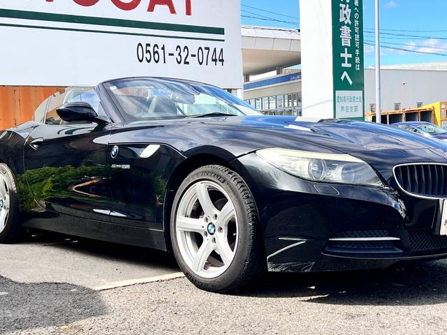 Ｚ４ ｓＤｒｉｖｅ２３ｉ　ブラックレザーＳ　パワーシート　シートヒーター　ＨＩＤ　電動オープン　スマートキー　プッシュスタート　令和７年１月オルタネーター、バッテリー交換　ソレノイドバルブ　カムシャフトセンサー交換済み（13枚目）