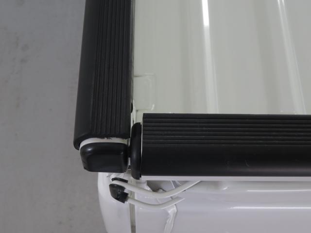 EXT 2WD MT ワンオーナー 純正SDナビ 地デジナビ DVD再生 Bluetooth対応 ETC 荷台作業灯 あゆみ板掛け テールゲートチェーン ゲートプロテクター 純正マット バイザー(36枚目)