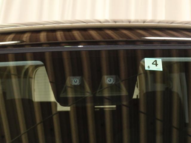 カスタムＧ　ターボ　ＬＥＤヘッドライト　キーフリー　オートエアコン　オートライトパノラマモニター　両側電動スライドドア　ターボ(17枚目)