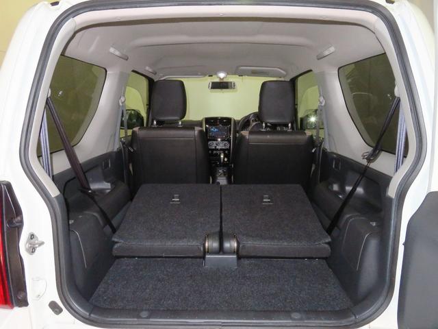 ランドベンチャー 4WD AT車 抗菌防臭施工 7型ナビ キーレスエントリー 運転席シートヒーター パワーウィンドウ 電動格納ミラー マニュアルエアコン 純正フロアマット 純正アルミホイール レベリング 地デジ DVD再生 USB接続(6枚目)