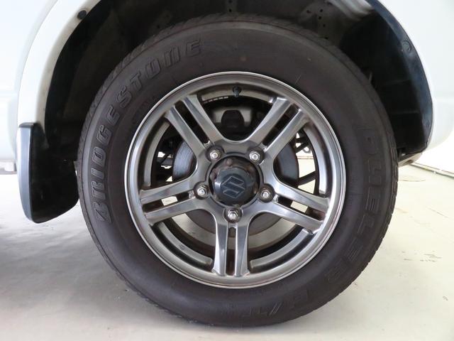 ランドベンチャー 4WD AT車 抗菌防臭施工 7型ナビ キーレスエントリー 運転席シートヒーター パワーウィンドウ 電動格納ミラー マニュアルエアコン 純正フロアマット 純正アルミホイール レベリング 地デジ DVD再生 USB接続(20枚目)