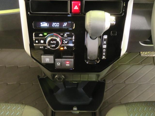 トール カスタムＧ　コーナーセンサー　オートエアコン　１年間無料保証　元試乗車　衝突回避支援システム　ハイビームアシスト　ＬＥＤランプ　１オーナー　両側自動ドア　Ｗエアバック　Ｉストップ　記録簿　キーフリー　ウォークスルー　アルミ　スマキー　ＡＢＳ　エアバック（13枚目）