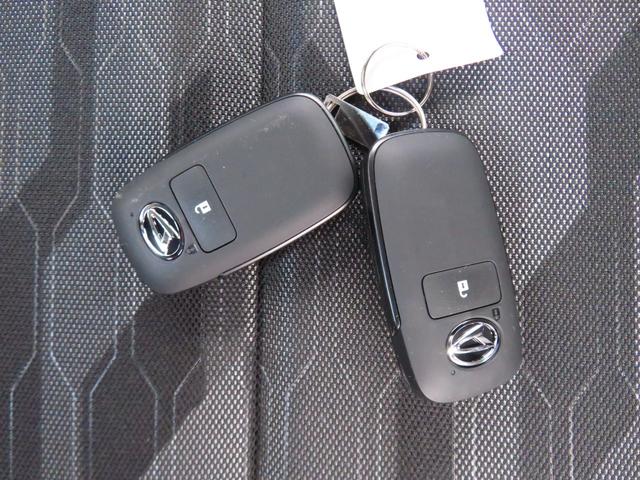 タフト X 届出済未使用車 バックカメラ キーフリー 1年間無料保証 展示車 電動ミラー BTオーディオ ハイビームアシスト デュアルエアバッグ 安全ボディ 記録簿 フルセグテレビ LEDヘッドライト ガラスルーフ 電動パーキングブレーキ コーナーセンサー HDMI接続(20枚目)