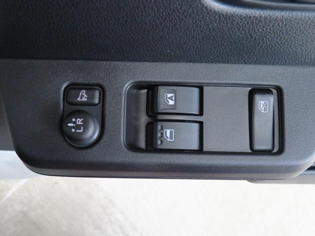 ハイゼットトラック ジャンボエクストラ　　　　　　４ＷＤ　ＣＶＴ　１年間無料保証　アイドリングストップ　記録簿　ブレーキサポート　ワンオナ　ＬＥＤライト　キーフリー　デフロック　荷台作業照明　ゲートチェーン　あゆみ板掛け　パワーウィンドウ　マニュアルエアコン　コーナーセンサー（16枚目）