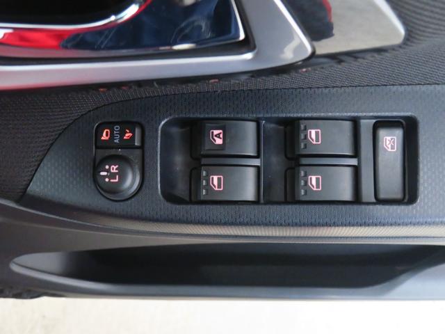 ムーヴ カスタム　Ｘ　ＶＳ　ＳＡＩＩＩ　純正７型ナビ　１年間無料保証　車線逸脱警報　電動格納式ドアミラー　記録簿　ＬＥＤライト　ワンオーナー　パノラマカメラ　プッシュスタート　フルセグ　ＡＢＳ　運転席シートヒーター　Ｂｌｕｅｔｏｏｔｈ対応　ＵＳＢ接続　オートエアコン（19枚目）