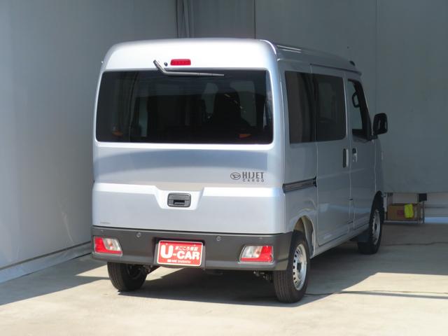 ハイゼットカーゴ ＤＸ　　　２ＷＤ　ＣＶＴ　マニュアルエアコン　１年間無料保証　元試乗車　キーレスキー　両側スライドドア　エコアイドル　ハイビームアシスト　オートライト　記録簿　レーンアシスト　ワンオーナー　ＡＢＳ　コーナーセンサー　パワーウィンドウ　レベリング　ＡＭ／ＦＭラジオ（4枚目）