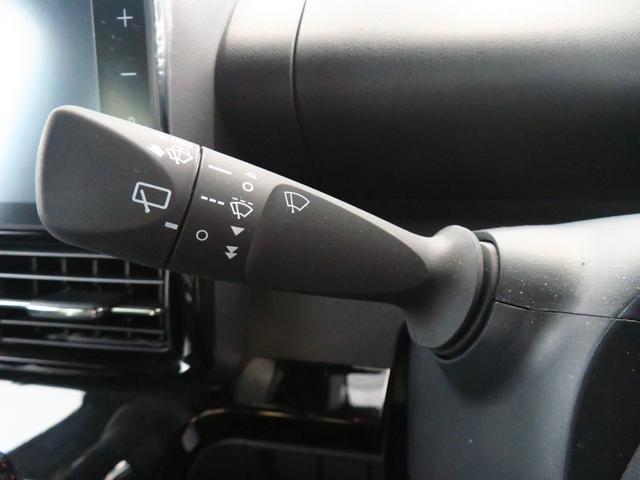 タント カスタムＸ　ｅｃｏＩＤＬＥ非装着車　　　　　　１年間無料保証　パノラマカメラ　コーナーセンサー　Ｂｌｕｅｔｏｏｔｈ　ＴＶ　盗難警報装置　ワンオーナー　前席シートヒーター　９型ディスプレイオーディオ　電動パーキングブレーキ　両側パワースライドドア　キーフリー（11枚目）