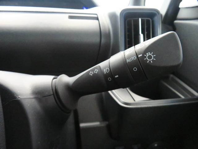 タント カスタムＸ　ｅｃｏＩＤＬＥ非装着車　　　　　　１年間無料保証　パノラマカメラ　コーナーセンサー　Ｂｌｕｅｔｏｏｔｈ　ＴＶ　盗難警報装置　ワンオーナー　前席シートヒーター　９型ディスプレイオーディオ　電動パーキングブレーキ　両側パワースライドドア　キーフリー（12枚目）