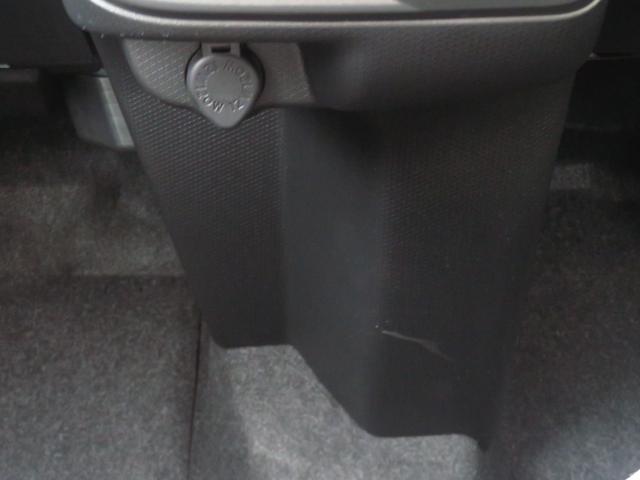 タント X  届出済未使用車 電動パーキングブレーキ 1年間無料保証 アイドリングストップ車 ブレーキサポート 電動ミラー LEDライト Bカメラ 車線逸脱警報 エアバッグ 片側電動両側スライドドア ABS 運転席・助手席シートヒーター キーフリー コーナーセンサー(9枚目)