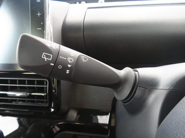 タント カスタムRS  届出済未使用車 バックカメラ 1年間無料保証 両側パワスライドドア ISTOP 元試乗車 地デジ BT対応 キーフリー LEDライト USBポート 9型ディスプレイオーディオ 電動パーキングブレーキ コーナーセンサー 運転席・助手席シートヒーター(11枚目)