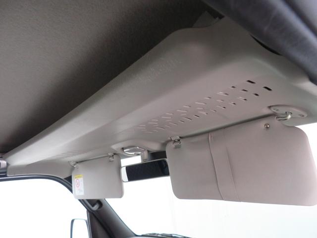 ハイゼットカーゴ DX   2WD CVT マニュアルエアコン 1年間無料保証 安全ボディ キーレスキー 両側スライドドア エコアイドル オートライト 記録簿 レーンアシスト 両席エアバッグ ワンオーナー コーナーセンサー パワーウィンドウ AM/FMラジオ レベリング(16枚目)