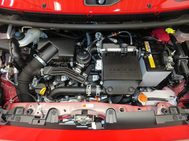 ターボ車、エンジンルームとても綺麗に整備されています。安心します。