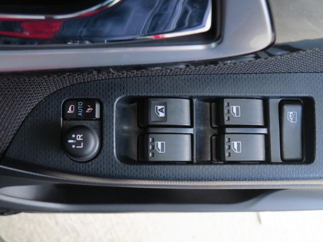 ムーヴ カスタム X VS SAIII キーフリー 1年間無料保証 車線逸脱警報 エアバッグ 電動格納式ドアミラー 記録簿 アルミ LEDライト ワンオーナー パノラマカメラ プッシュスタート ABS ベンチシート 運転席シートヒータ オートエアコン パワーウィンドウ(21枚目)