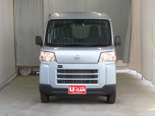 ハイゼットカーゴ ＤＸ　　　２ＷＤ　ＣＶＴ　キーレスエントリー　１年間無料保証　安全ボディ　展示車　エコアイドル　オートライト　記録簿　レーンアシスト　両席エアバッグ　ワンオーナー　ＡＢＳ　マニュアルエアコン　コーナーセンサー　パワーウィンドウ　レベリング　ＡＭ／ＦＭラジオ（3枚目）