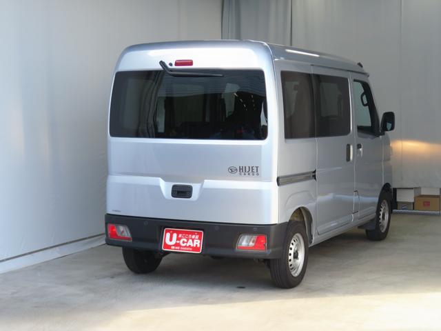 ハイゼットカーゴ ＤＸ　　　２ＷＤ　ＣＶＴ　マニュアルエアコン　１年間無料保証　安全ボディ　キーレスキー　エコアイドル　ハイビームアシスト　オートライト　記録簿　レーンアシスト　ワンオーナー　ＡＢＳ　運転席エアバッグ　コーナーセンサー　パワーウィンドウ　レベリング（4枚目）