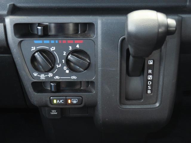 ハイゼットカーゴ ＤＸ　　　２ＷＤ　ＣＶＴ　マニュアルエアコン　１年間無料保証　安全ボディ　キーレスキー　エコアイドル　ハイビームアシスト　オートライト　記録簿　レーンアシスト　ワンオーナー　ＡＢＳ　運転席エアバッグ　コーナーセンサー　パワーウィンドウ　レベリング（14枚目）