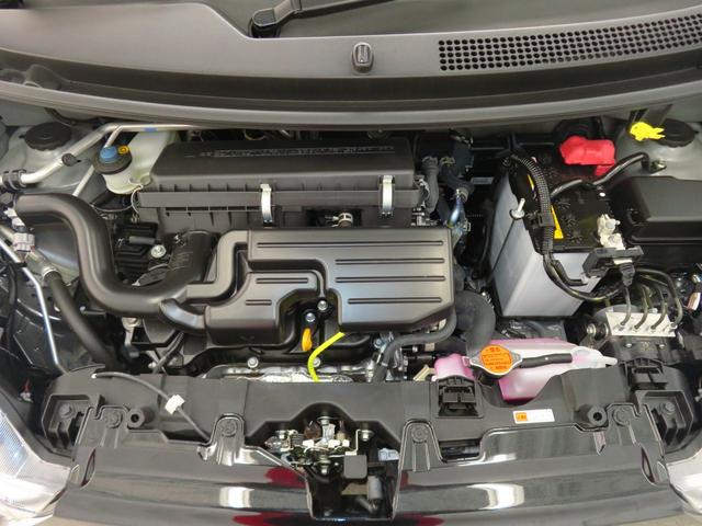 綺麗に整備されたエンジンルームです。安心します。
