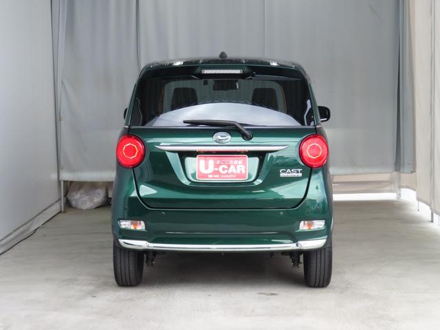 キャスト　「いつものドライブをもっと素敵な時間にしてくれます。」