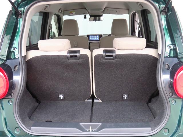 ４人乗車時のラゲッジルームです。