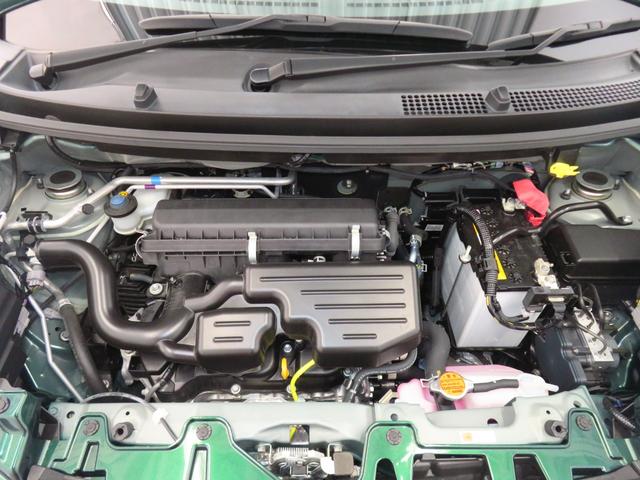 綺麗に整備されたエンジンルームです。安心します。