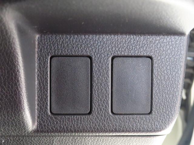 ハイゼットトラック スタンダード　　２ＷＤ　５ＭＴ　あゆみ板掛け　１年間無料保証　パワステ　マニュアルエアコン　運転席エアバック　衝突安全ボディ　ゲートプロテクター　レベリング　ＣＤ再生　ＡＭ／ＦＭラジオ　純正フロアマット（15枚目）