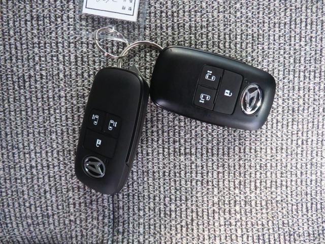 ムーヴキャンバス ストライプスＧ　　　７型ナビ　パノラマカメラ　１年間無料保証　ＢＬＵＥＴＯＯＴＨ　レンタカーアップ　コーナーセンサー　アイドルストップ　ＥＴＣ　ＵＳＢポート　ドライブレコーダー　運転席・助手席シートヒーター　地デジ　電動パーキングブレーキ　両側パワースライドドア（18枚目）