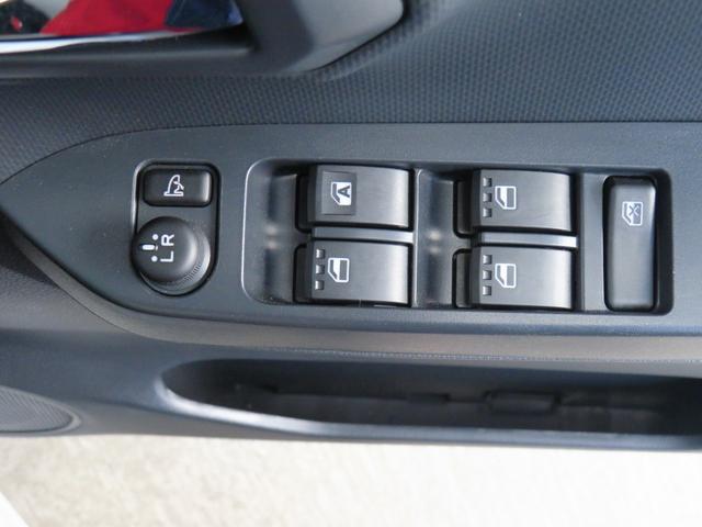 ミライース Ｘ　ＳＡＩＩＩ　　　　　　マニュアルエアコン　１年間無料保証　ペダル踏み間違い抑制　衝突回避支援ブレーキ　点検記録簿　１オーナー　キーレスキー　ＡＢＳ　エアバック　コーナーセンサー　パワーウィンドウ　アイドリングストップ　電動格納ミラー　ＬＥＤヘッドライト（15枚目）