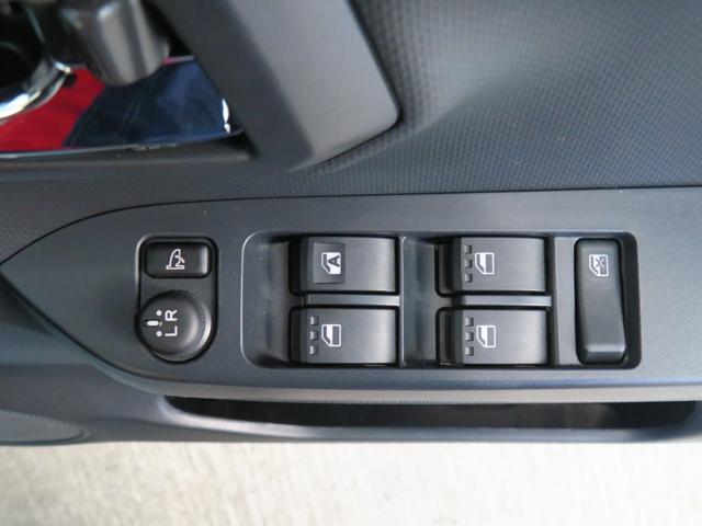 ミライース Ｘ　ＳＡＩＩＩ　　　　　マニュアルエアコン　１年間無料保証　盗難防止アラーム　試乗車ＵＰ　衝突回避支援ブレーキ機能　コーナーセンサー　電格ミラ　レーンキープアシスト　運転席助手席エアバック　点検記録簿付　１オーナー　ＬＥＤライト　キーレスキー　パワーウィンドウ（15枚目）