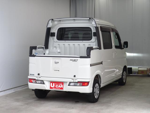 ハイゼットカーゴ デッキバン　Ｇ　ＳＡＩＩＩ　　２ＷＤ　４ＡＴ　１年間無料保証　ＵＳＢ　記録簿　両側スライド　キーレスエントリー　ＥＴＣ　ワンオーナー　Ｂｌｕｅｔｏｏｔｈ　地デジ　マニュアルエアコン　パワーウィンドウ　レベリング　純正７型ナビ　荷台ゴムマット　純正フロアマット（4枚目）