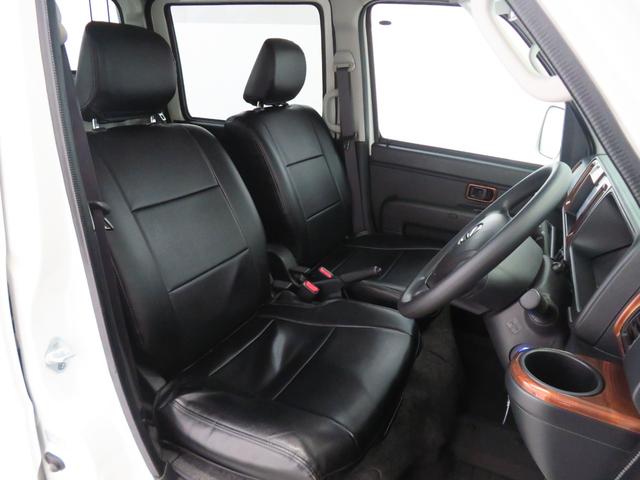 ハイゼットカーゴ デッキバン　Ｇ　ＳＡＩＩＩ　　２ＷＤ　４ＡＴ　１年間無料保証　ＵＳＢ　記録簿　両側スライド　キーレスエントリー　ＥＴＣ　ワンオーナー　Ｂｌｕｅｔｏｏｔｈ　地デジ　マニュアルエアコン　パワーウィンドウ　レベリング　純正７型ナビ　荷台ゴムマット　純正フロアマット（7枚目）