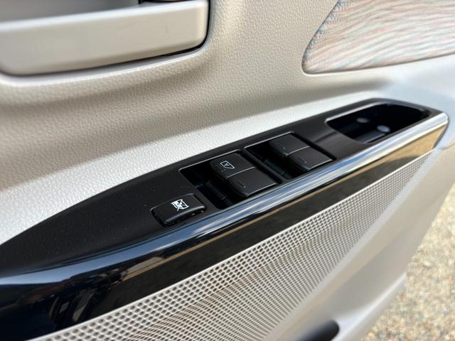 ｅＫスペース Ｇ　１年保証　フルセグＳＤナビ　バックカメラ　１４インチアルミホイール　スマートキー　両側スライドドア　左電動スライド　オートエアコン　ＥＴＣ　リアサーキュレーター　リアブラインド　アイドリングストップ（20枚目）