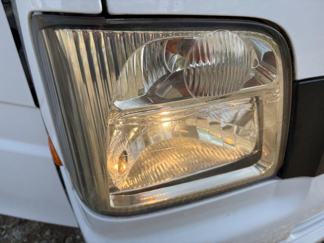 サンバーバン トランスポーター　グレードアップパッケージ　１年保証　両側スライドドア　パワーステアリング　エアコン　キーレス　インパネＡＴ　集中ドアロック　新品バッテリー　ＡＭラジオ　運転席エアバック　取扱説明書　記録簿（7枚目）