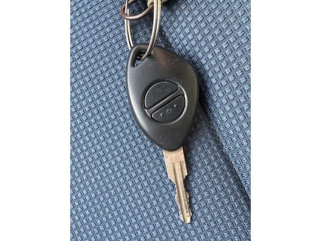 サンバーバン トランスポーター　グレードアップパッケージ　１年保証　両側スライドドア　パワーステアリング　エアコン　キーレス　インパネＡＴ　集中ドアロック　新品バッテリー　ＡＭラジオ　運転席エアバック　取扱説明書　記録簿（23枚目）